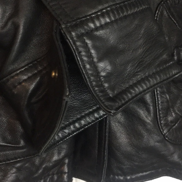 Black leather jacket size small - Picture 5 of 6